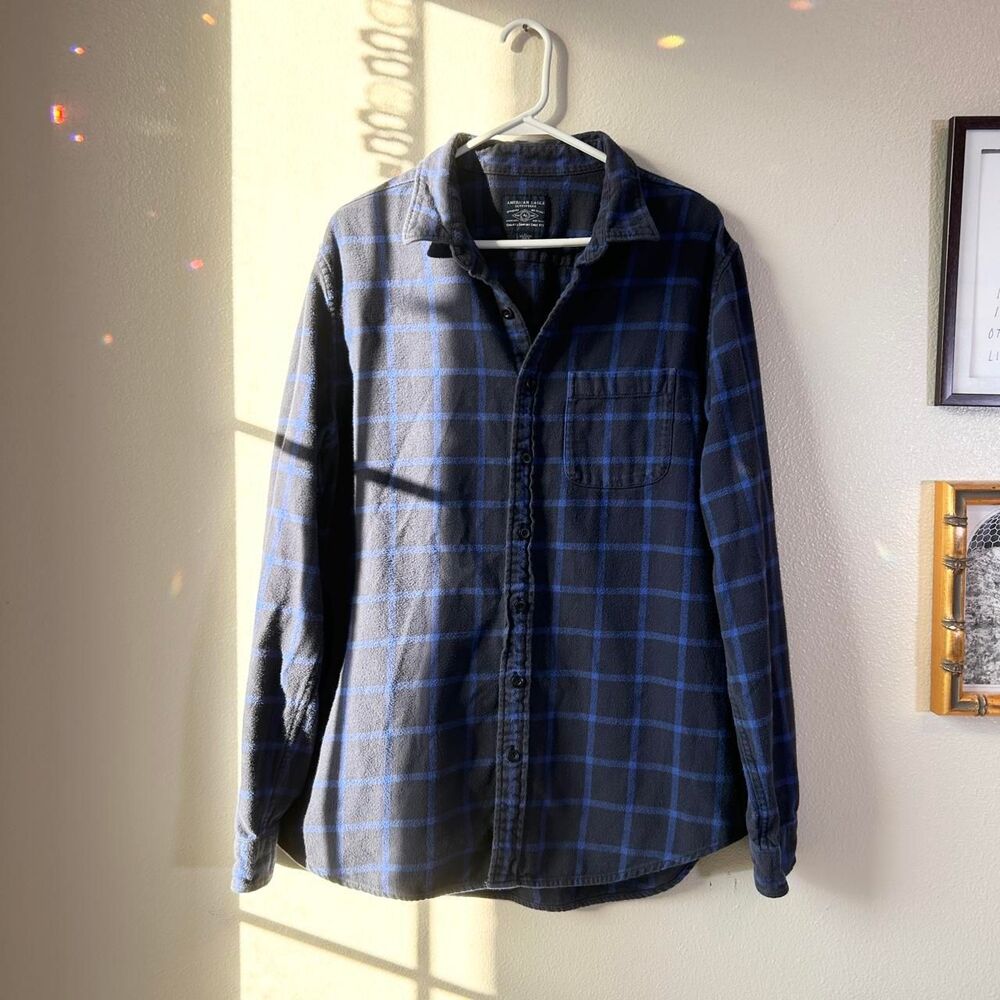 AE blue plaid cotton flannel button up shirt L Tall